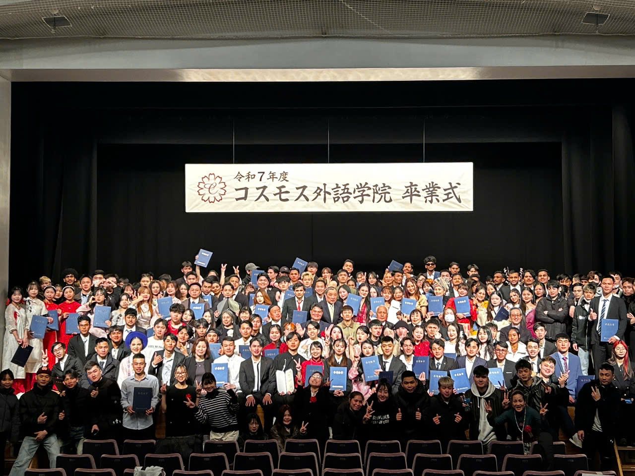 Học viên Amschool tham gia HB báo tốt nghiệp và học lên Senmon